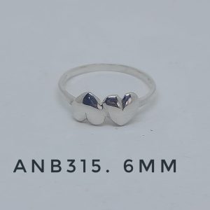 ANB315. Anillo dos corazones bombe. Ancho 6mm