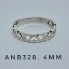ANB328. Anillo plata corazones calados. Ancho 4mm